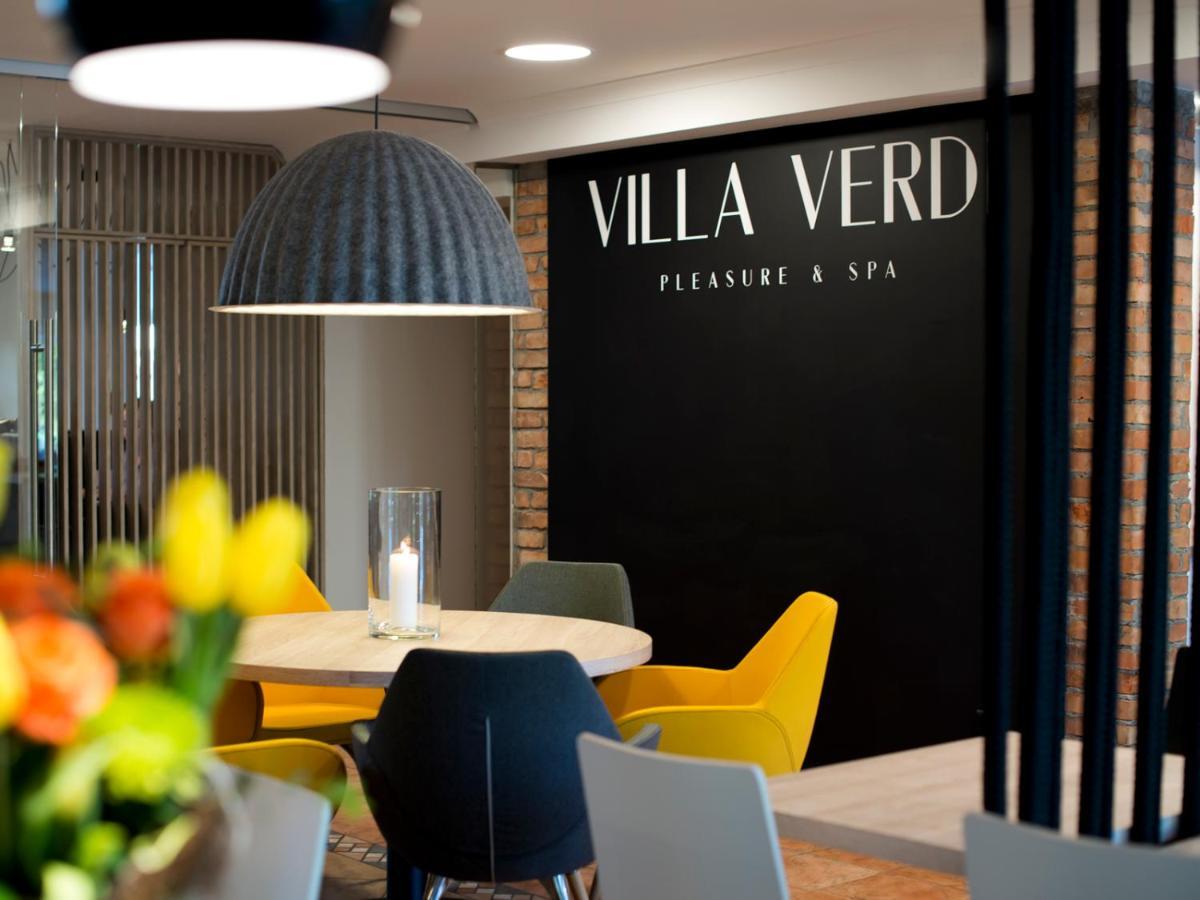 Villa Verdi Pleasure & Spa Łeba Buitenkant foto